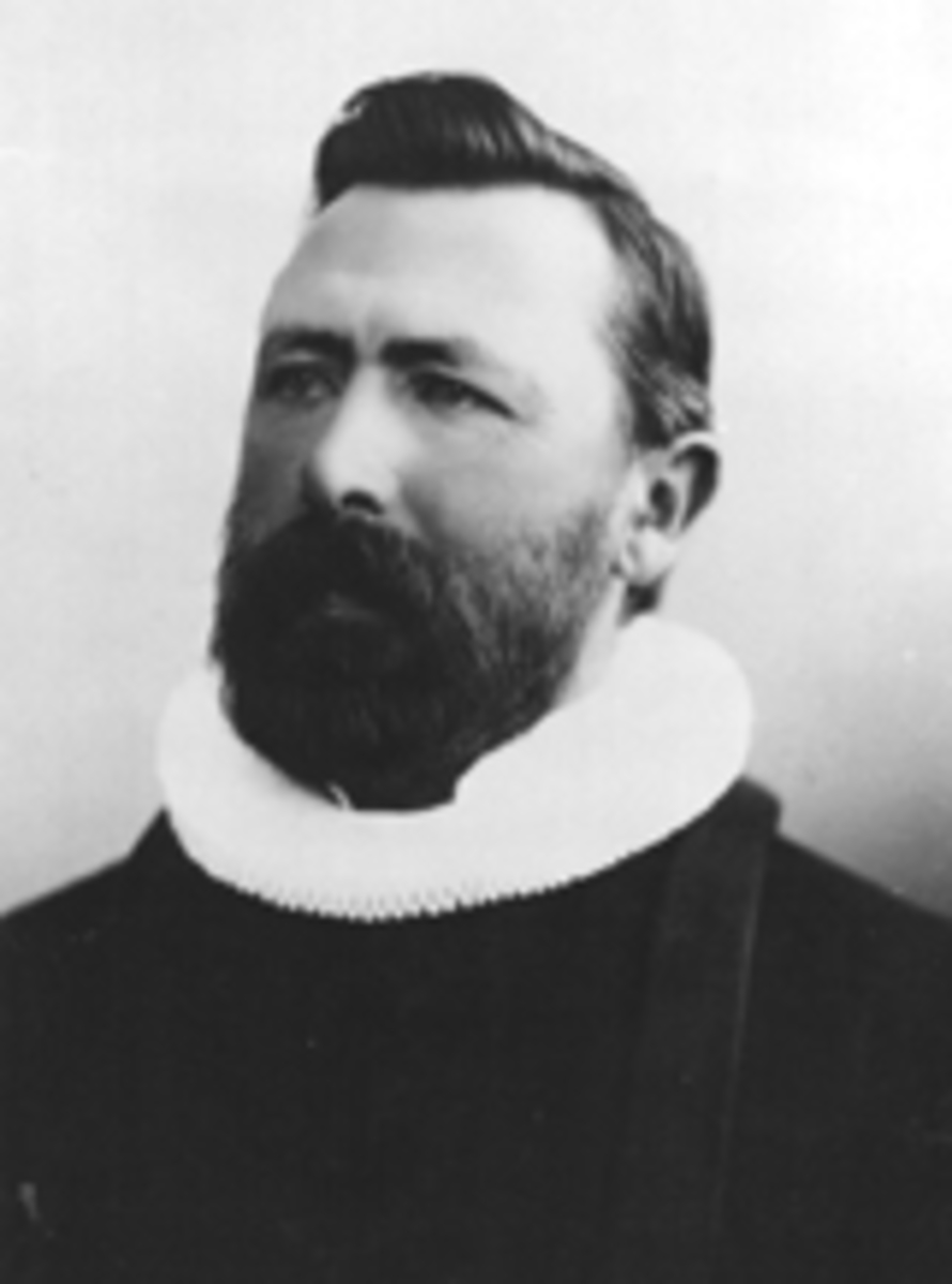 Anno Domkirkeodden, Res. kapellan Hans Emil Erichsen, virket som prest i Furnes Anneks (1875-1882).