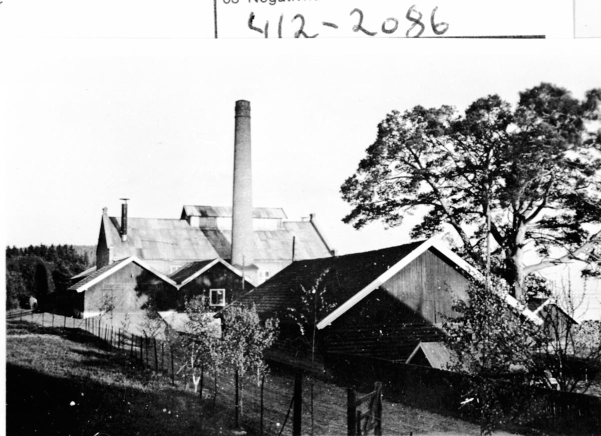 Anno Domkirkeodden, Eksteriør, Arnekvern Møllesteinsfabrikk, Jessnes. Fabrikken ble startet av brukseier A.Arnkvern i 1905.