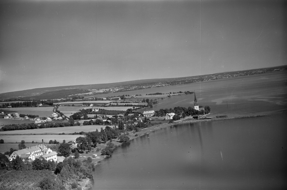 Anno Domkirkeodden, Flyfoto, Tingnes, Nes kirke, brygge, Nes Meieri, Nes, Hedmark.