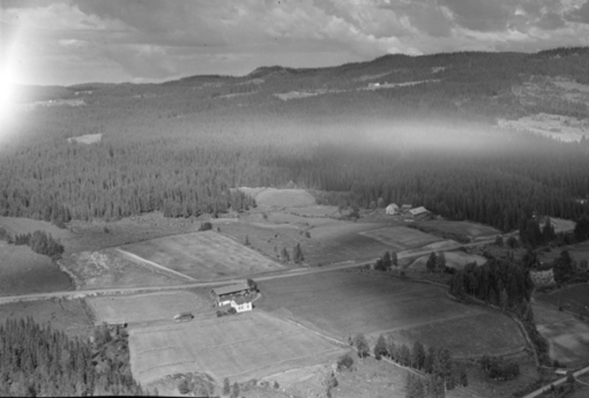 Anno Domkirkeodden, Flyfoto av ukjent gard, Veldre, Ringsaker.