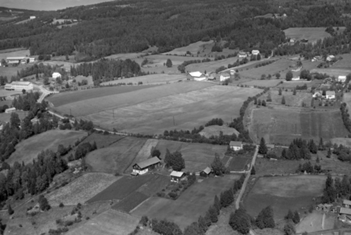 Anno Domkirkeodden, Flyfoto, Kylstadenga, Kylstad skole, Furnes, Ringsaker.