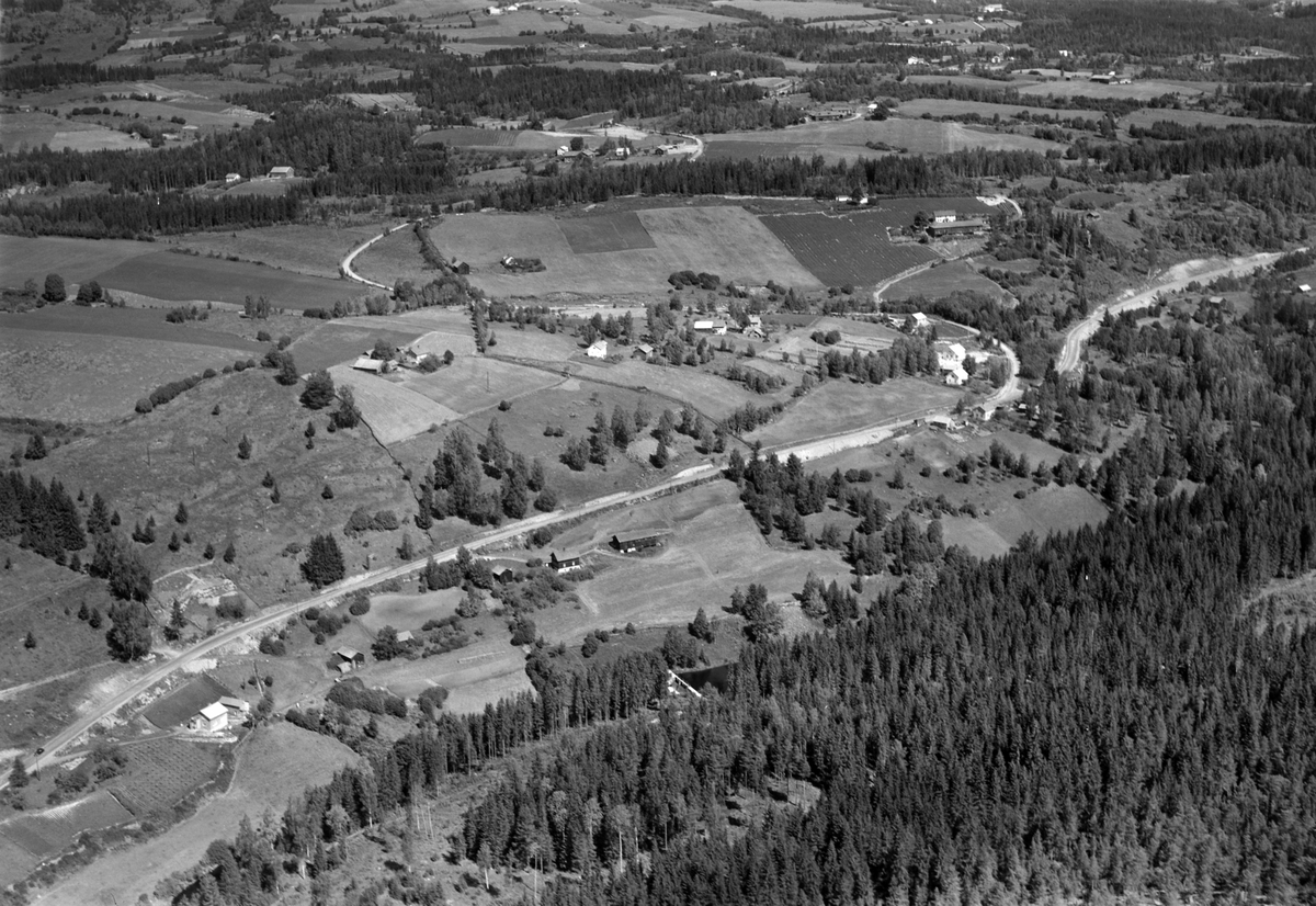 Widerøes Flyveselskap A/S, Flyfoto ukjent sted, Ringsaker.