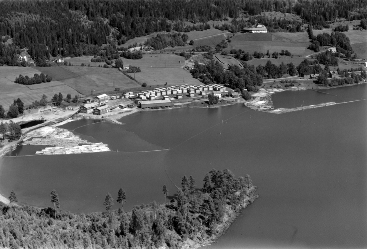 Widerøes Flyveselskap A/S, Flyfoto av Brøttum sag og høvleri, Ringsaker.