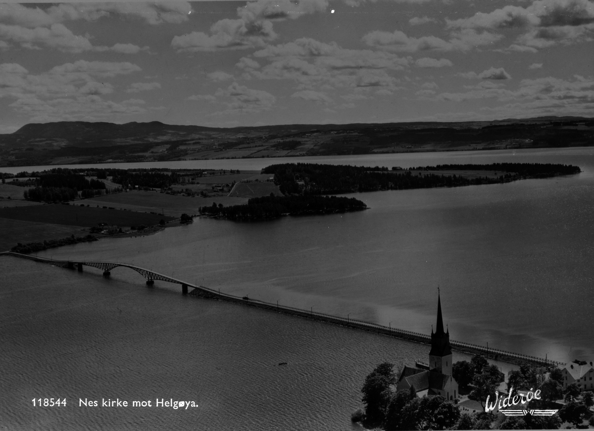 Widerøes Flyveselskap A/S, Flyfoto, Nessundet bru, Nes Kirke, Tingnes, Helgøya, Mjøsa, Toten.