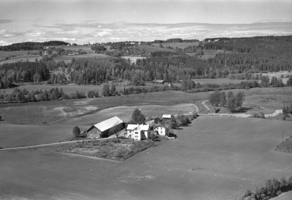 Widerøes Flyveselskap A/S, Flyfoto av Jemtland vestre, Brumunddal.