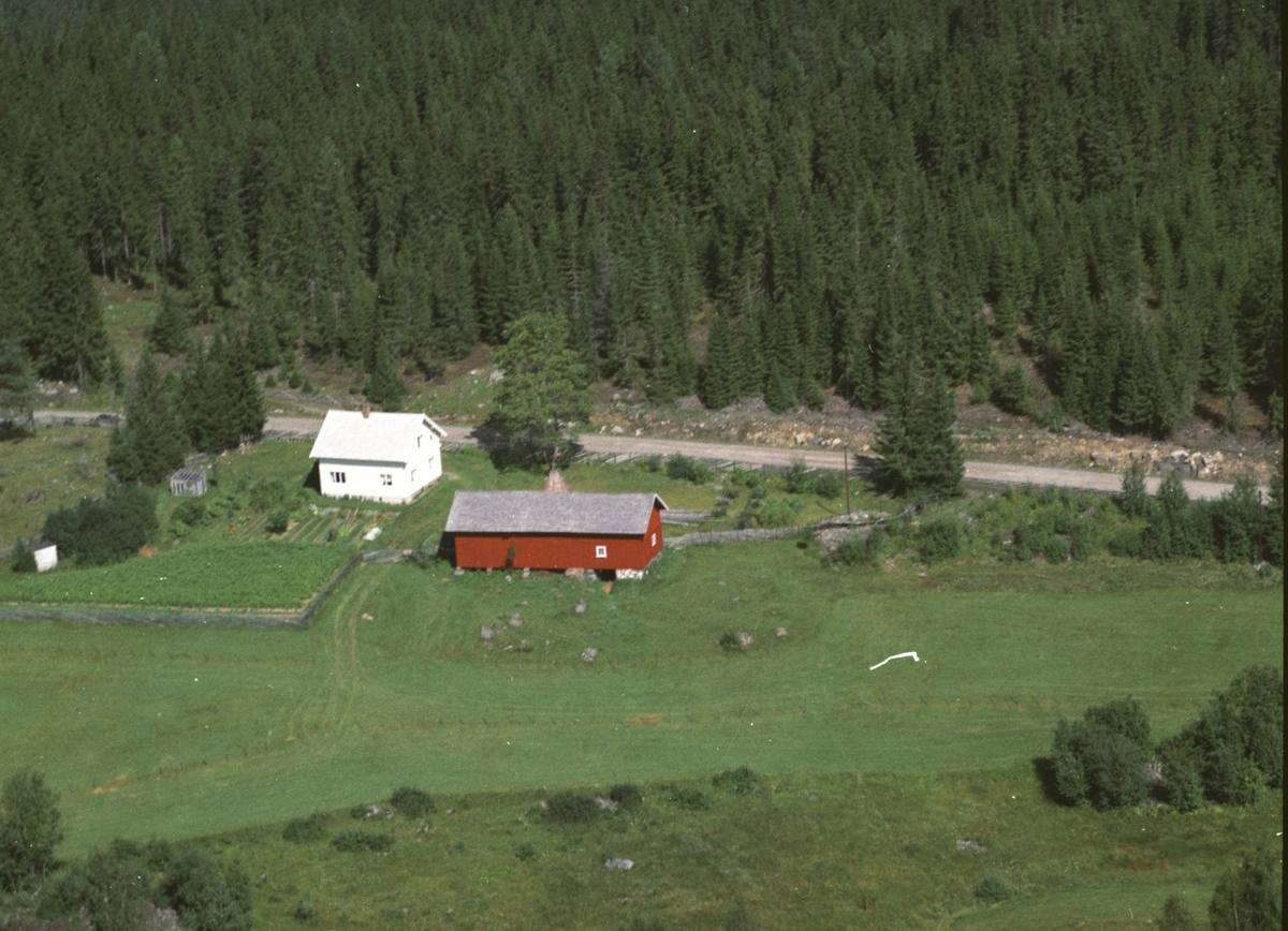 Widerøes Flyveselskap A/S, Flyfoto, ukjent, Brøttum, Ringsaker.