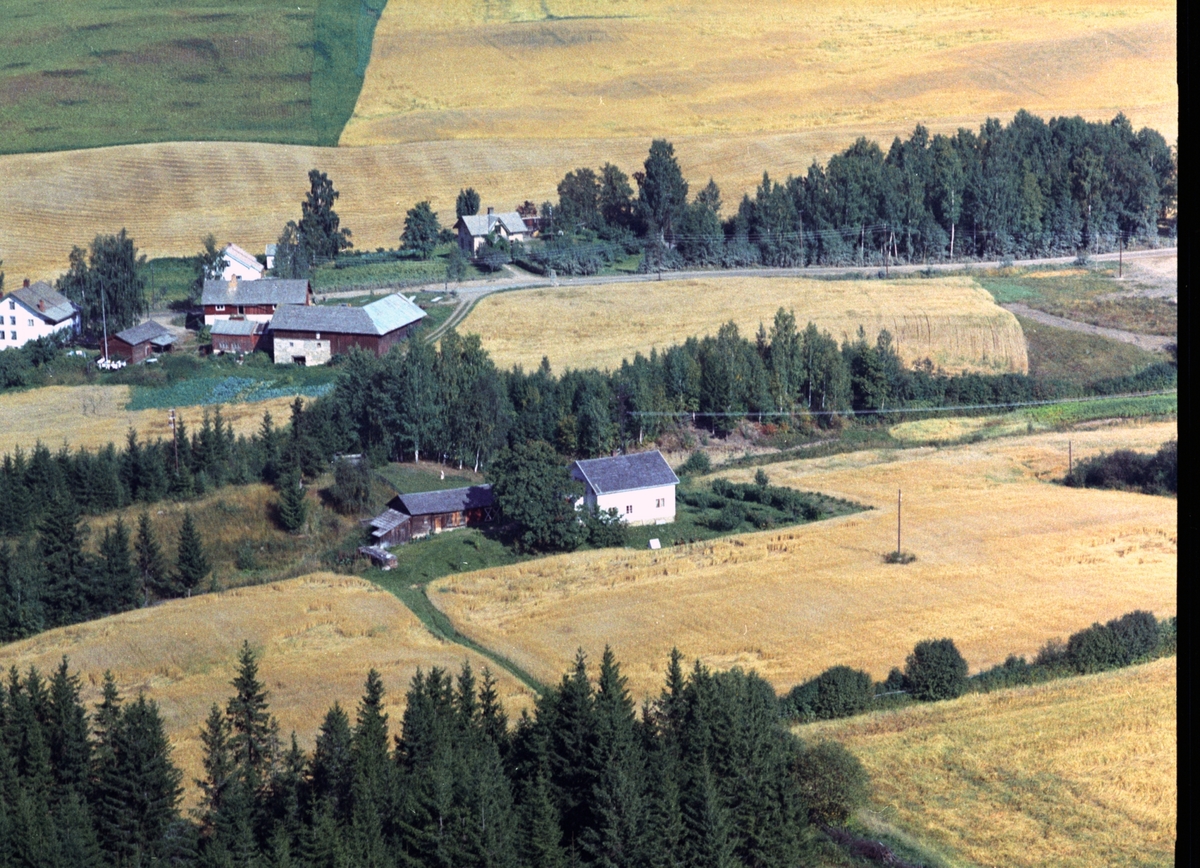 Widerøes Flyveselskap A/S, Flyfoto, Rosendal, Ringsaker.