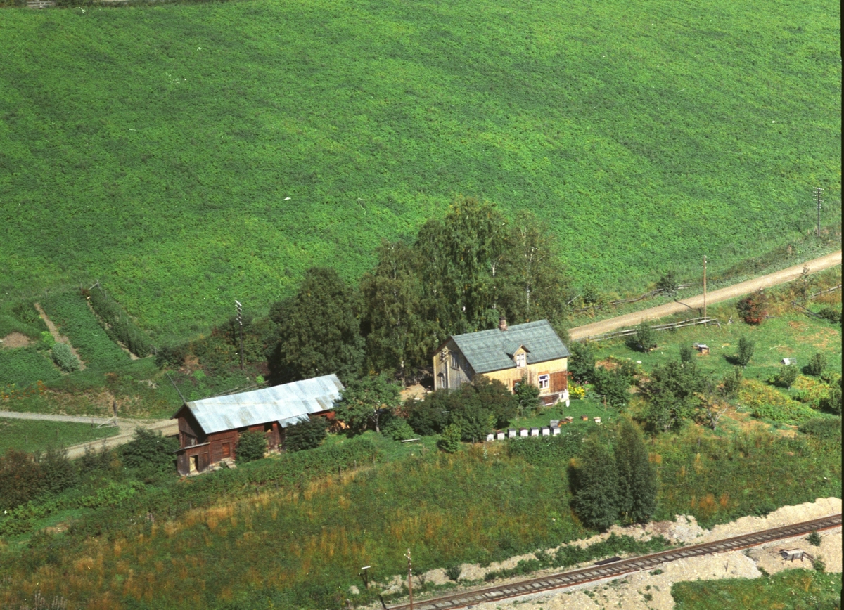 Widerøes Flyveselskap A/S, Flyfoto, Lindheim ved Tandevegen, Ringsaker.