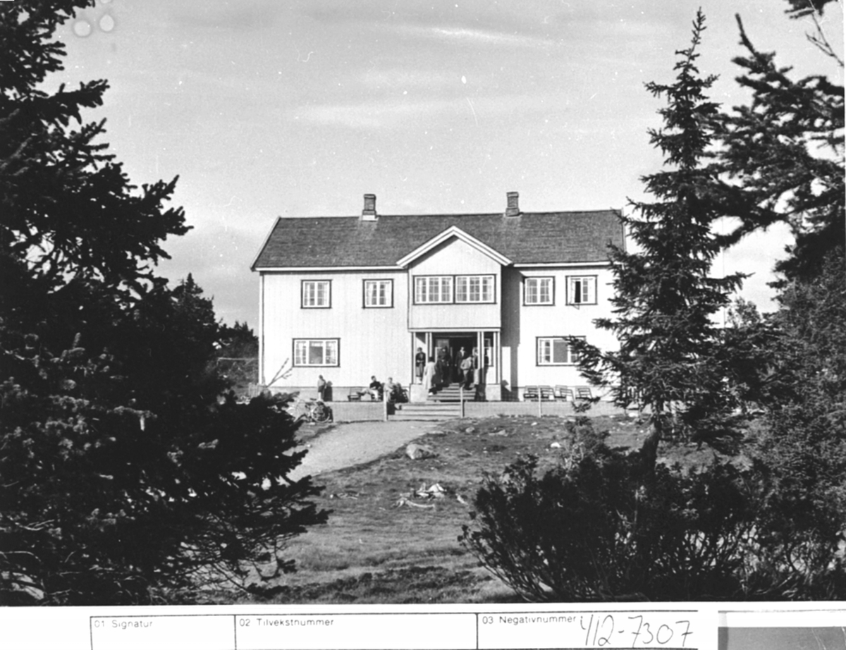 Anno Domkirkeodden, Eksteriør, Hygga, kafeteria på Ljøsheim, Ringsakerfjellet, butikk for turister.