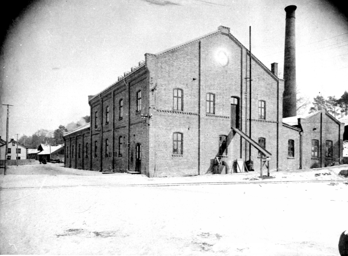Anno Domkirkeodden, Eksteriør, Brumunddal Potetmel og Sagofabrikk. Vinter.