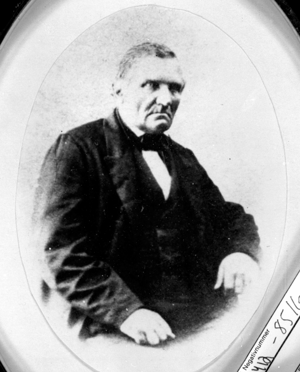 Anno Domkirkeodden, Portrett, Lars Tokstad, Tokstad gård, Veldre, Ringsaker.