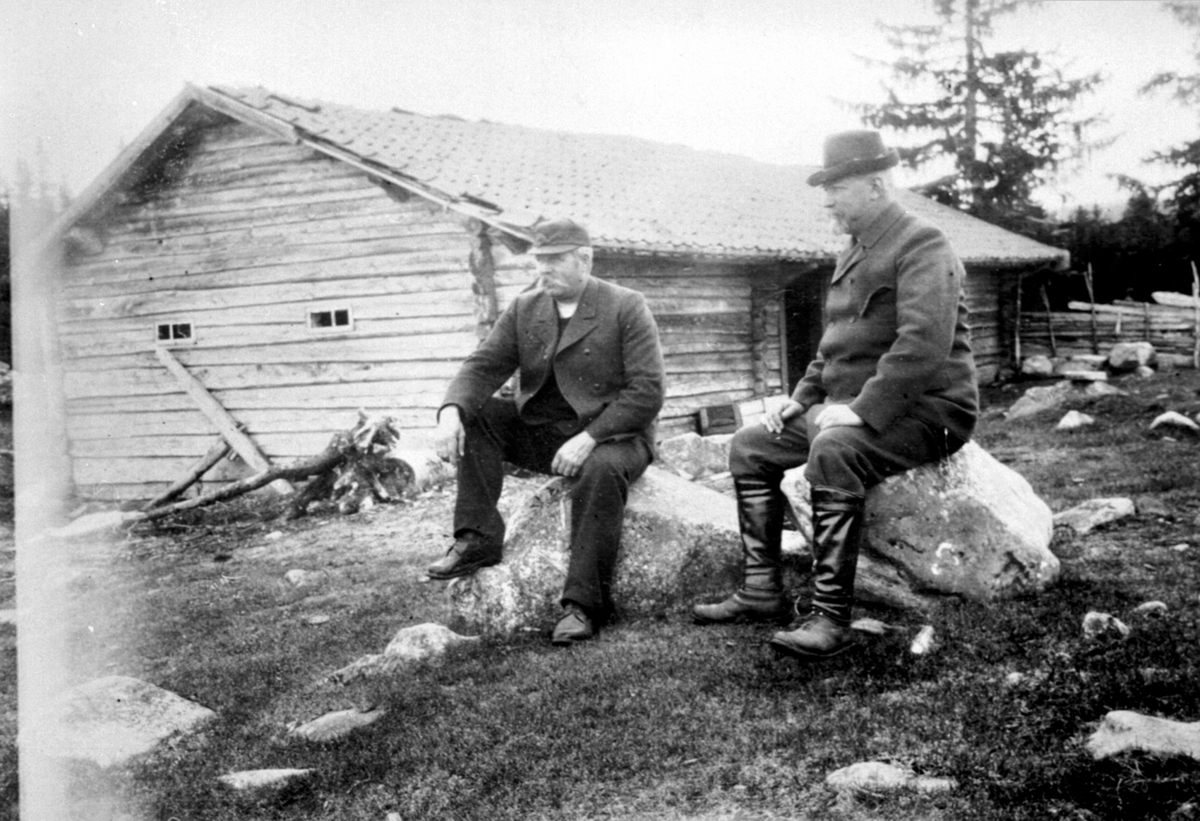 Anno Domkirkeodden, Thore Bjerke ?, Tor Bergseng, Nysetra, Skredshoel gård, Ringsaker.