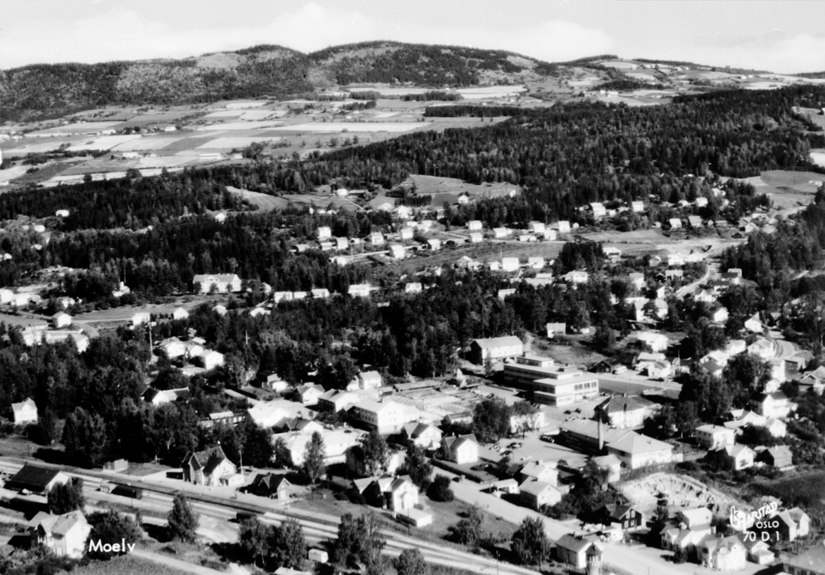 Anno Domkirkeodden, Flyfoto, Moelv sentrum, Ringsaker.