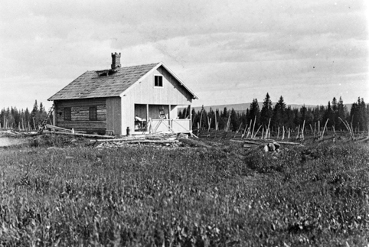 Anno Domkirkeodden, Eksteriør, turistforeningens hytte på Bogstisetra, Gammelskolla, Ringsaker. Satt opp av brødrene Haugli 1932,