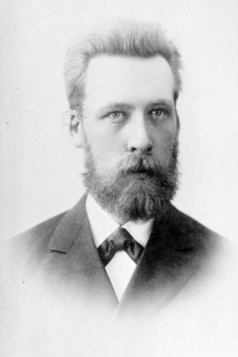 Anno Domkirkeodden, Portrett, Erik Skoug, amatørkunstmaler, Brøttum, Ringsaker.
