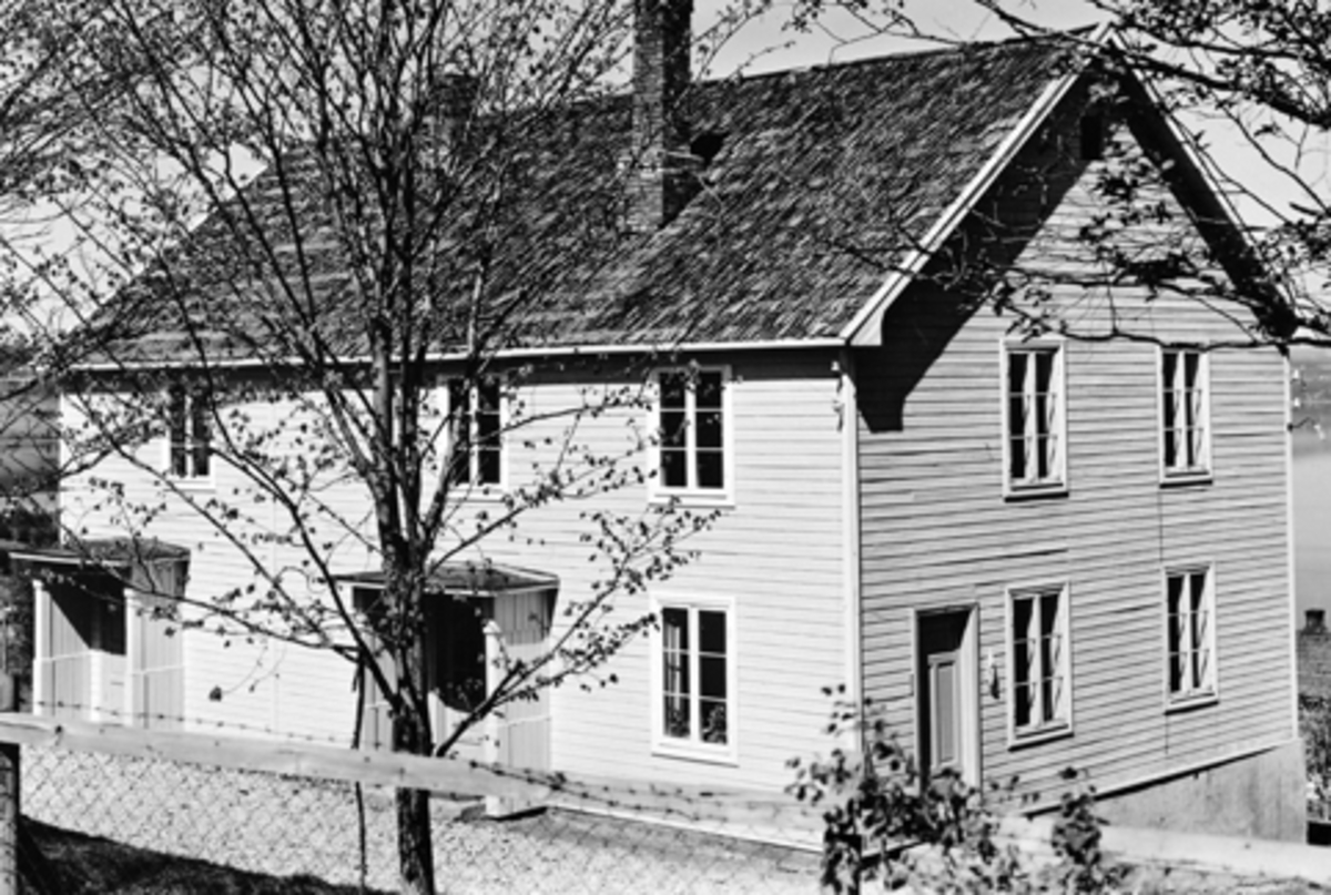 Anno Domkirkeodden, Fagerheim forsamlingslokale, Helgøya. Bygget i 1924 av Helgøya Arbeiderforening.