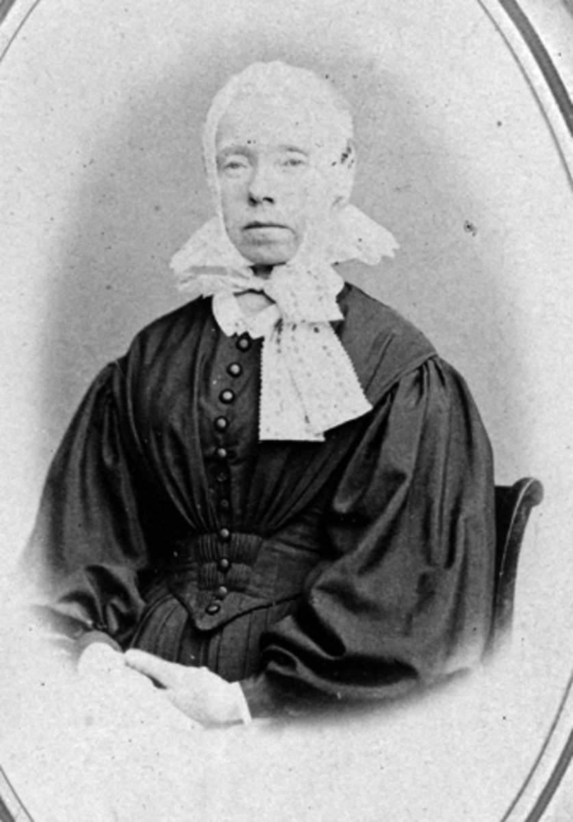 Anno Domkirkeodden, Tonette Monsdatter Heggenhaugen, Gaupen, Ringsaker.