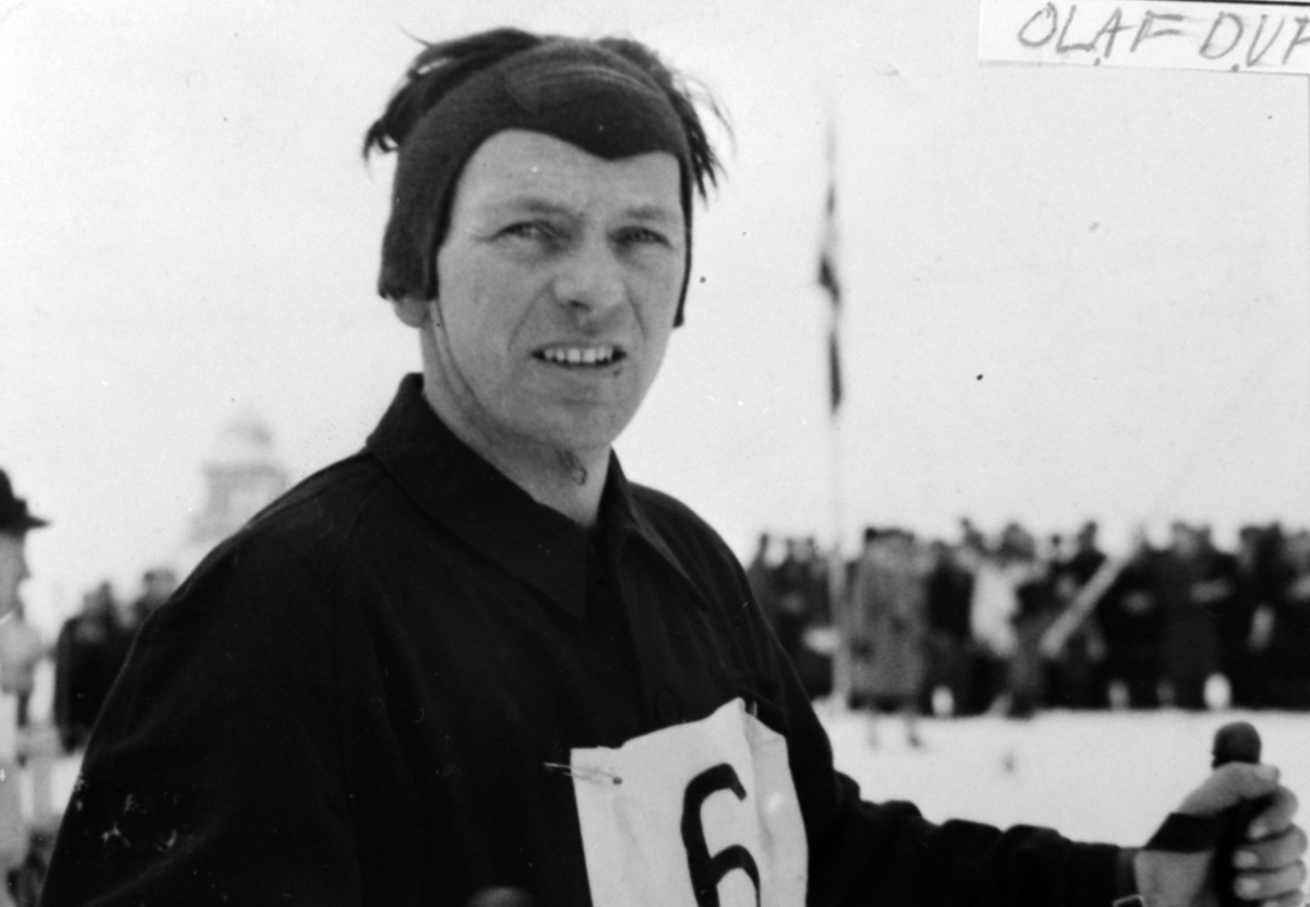 Anno Domkirkeodden, Olaf Dufseth, Norgesmesterskapet 1949 på Høsbjør. Stafett der Hedmarks lag ble nummer 5 eller 6, Nord-Østerdal vant. Laget var Sverre Kaashagen, Olaf Dufseth, Rolf Rognlien og Trygve Sønsteby.