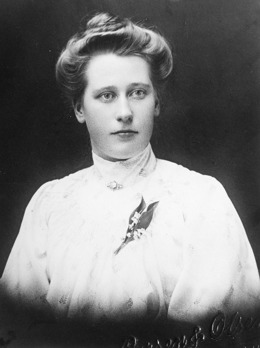 Simen Baardseth, Magnhild Baardseth. Lærer på Solheim skole, Ringsaker. Døde i spanskesyken i 1918.