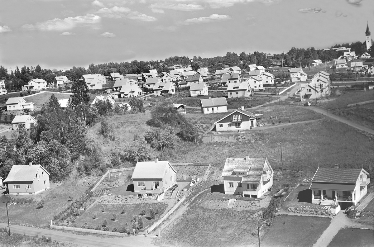 Widerøes Flyveselskap A/S, FLYFOTO RIDABU, BOLIGER