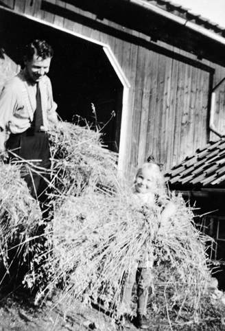 Anno Domkirkeodden, Olav og Magnhild O. Wangen, skuronn, Veståsen, 1946.
