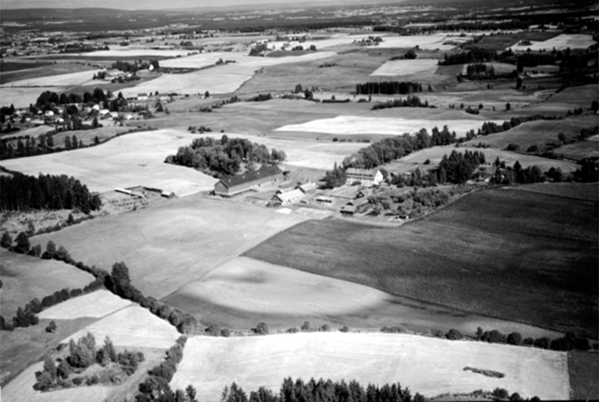 Widerøes Flyveselskap A/S, GRIMERUD, FLYFOTO