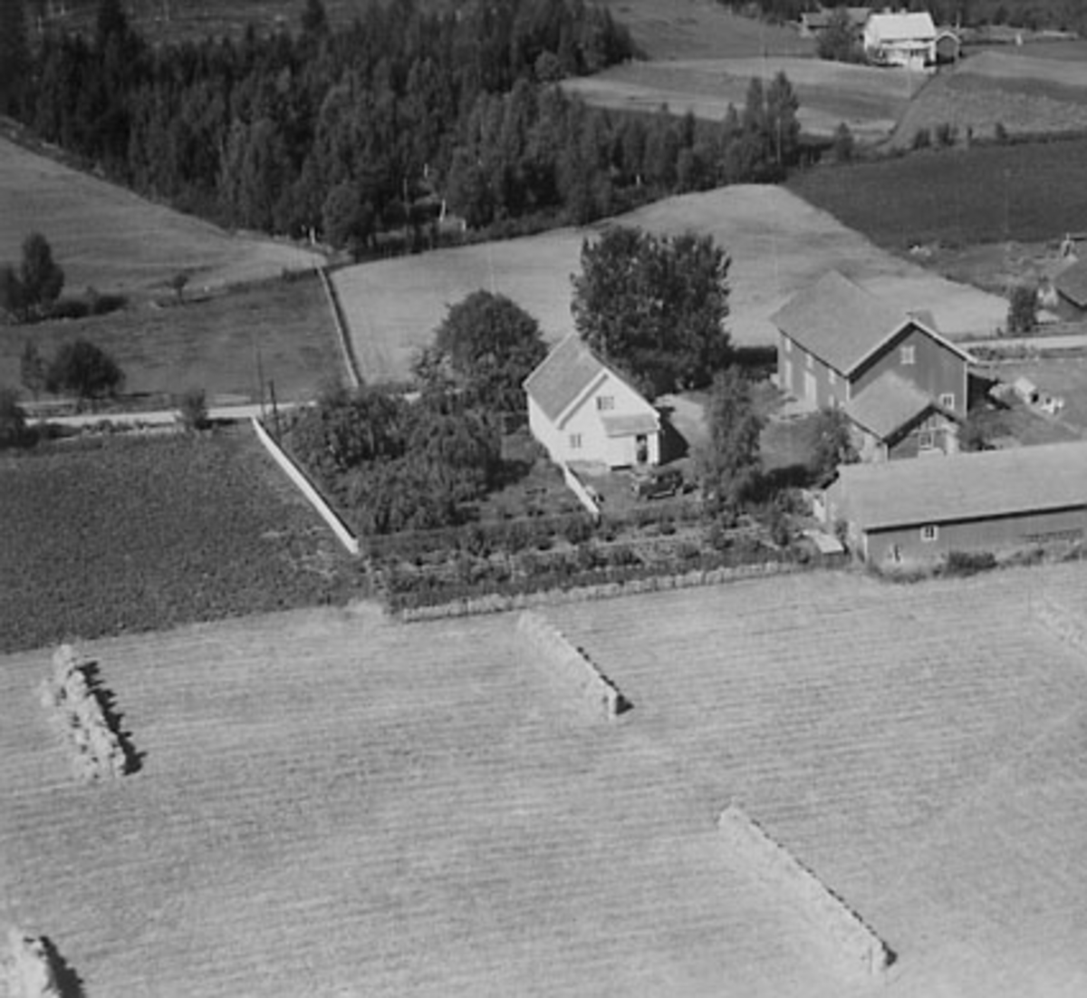 Widerøes Flyveselskap A/S, SMESTAD GÅRD, FLYFOTO