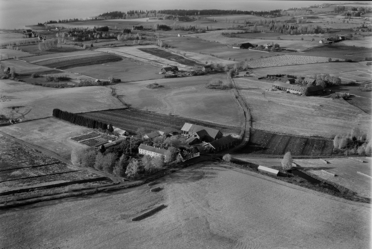 Widerøes Flyveselskap A/S, SAXLUND (SAKSLUND) GÅRD, FLYFOTO