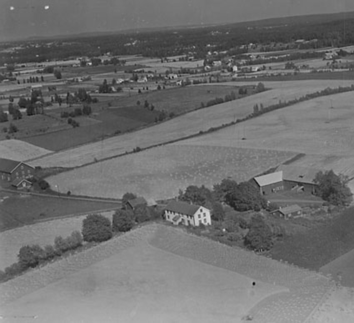 Widerøes Flyveselskap A/S, FLYFOTO MELBY, ROMEDAL