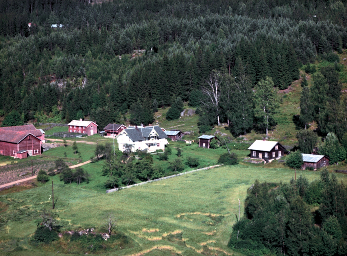 Widerøes Flyveselskap A/S, FLYFOTO BJØRNSTAD LILLE, TANGEN