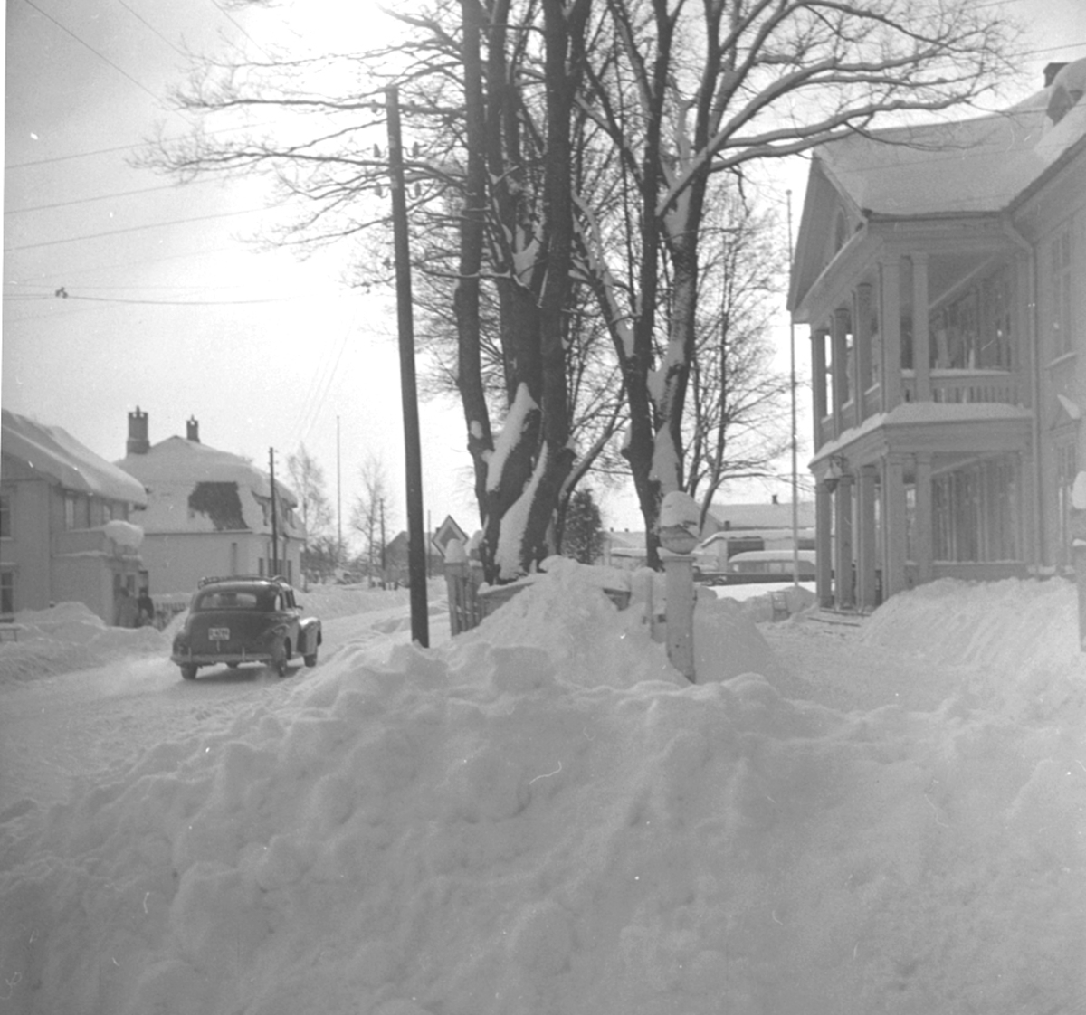 Anno Domkirkeodden, EKSTERIØR: TINGVOLD, VINTER, SETT FRA TRIANGELEN,