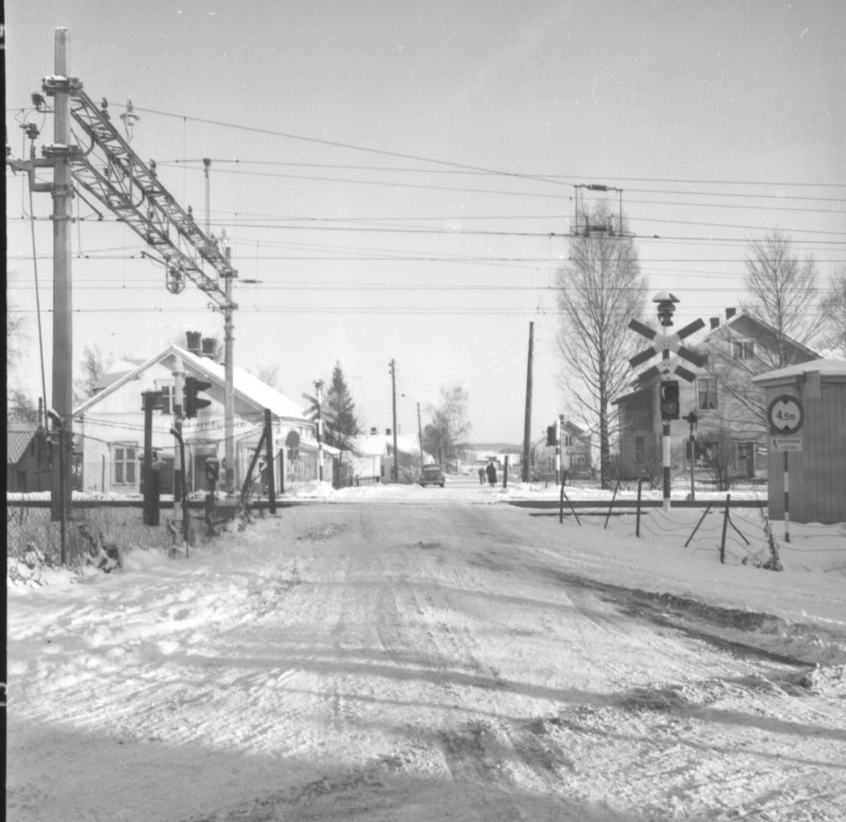 Anno Domkirkeodden, JERNBANEOVERGANG VATERLAND, VINTER