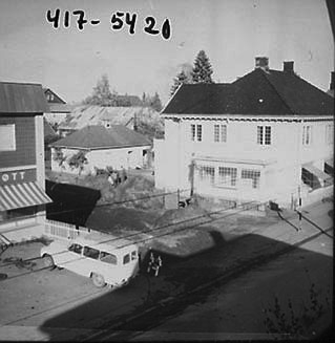 Anno Domkirkeodden, EKSTERIØR: PETTERSON/SOLBRÅ, STORGATA. , STANGEBYEN