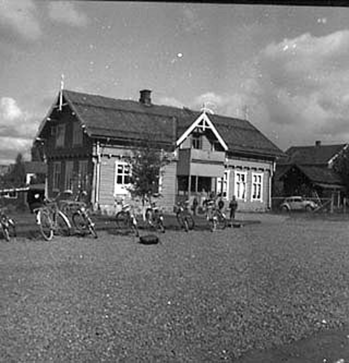 Anno Domkirkeodden, ARSTAD SKOLE, GAMMEL SKOLE, OTTESTAD