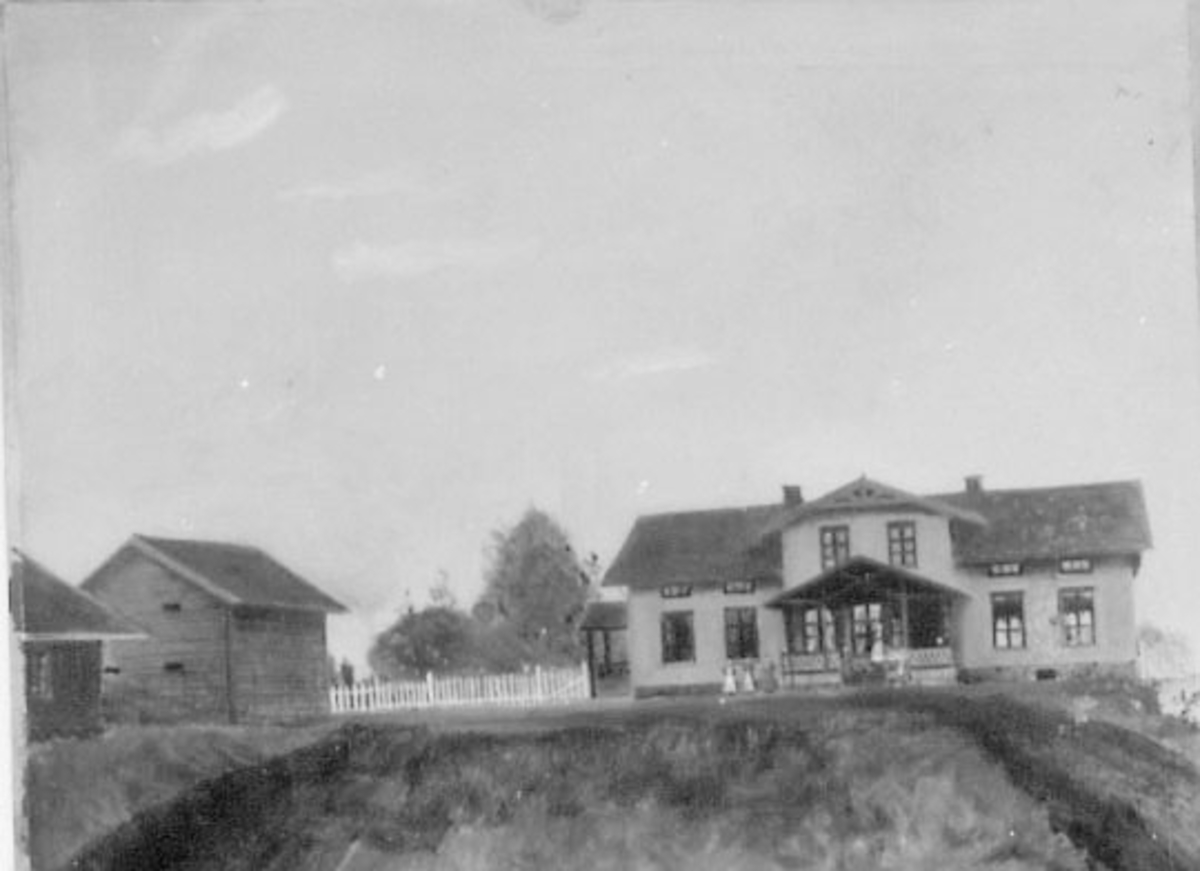 Normann Helger, MALERI: GARDSBRUK, NØTTESTAD NORDRE, OTTESTAD,