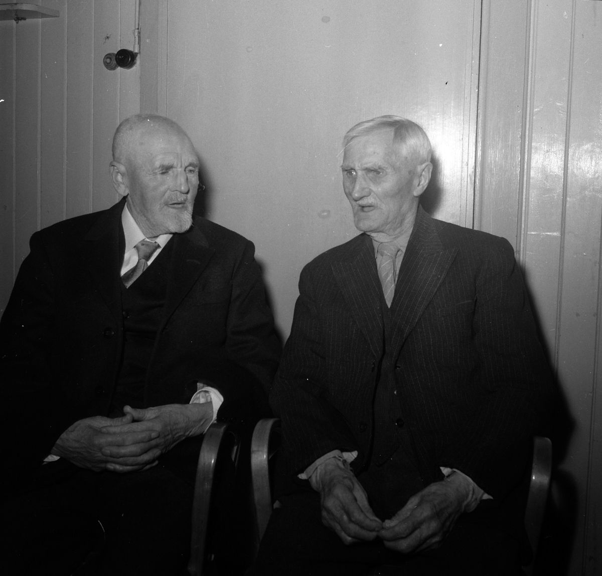 Adolf Skjegstad, ASK-02370
