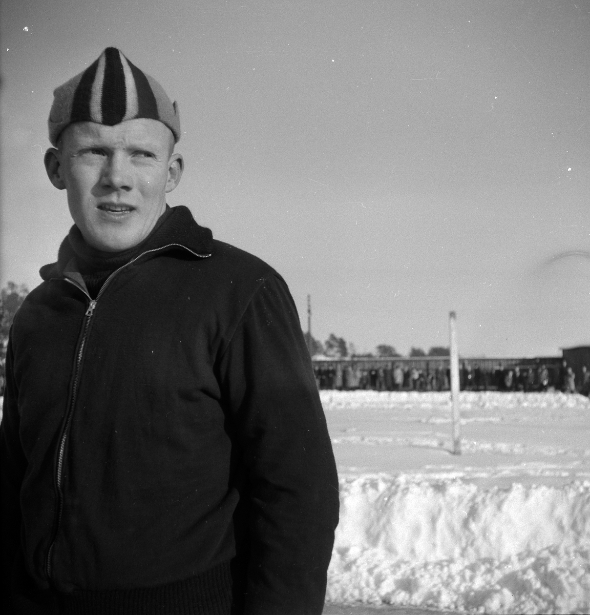 Adolf Skjegstad, SKØYTELØPER, UKJENT.