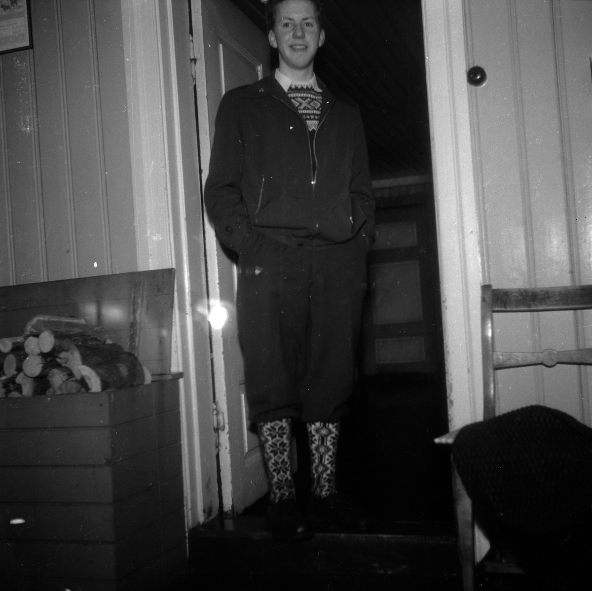 Adolf Skjegstad, ASK-02404