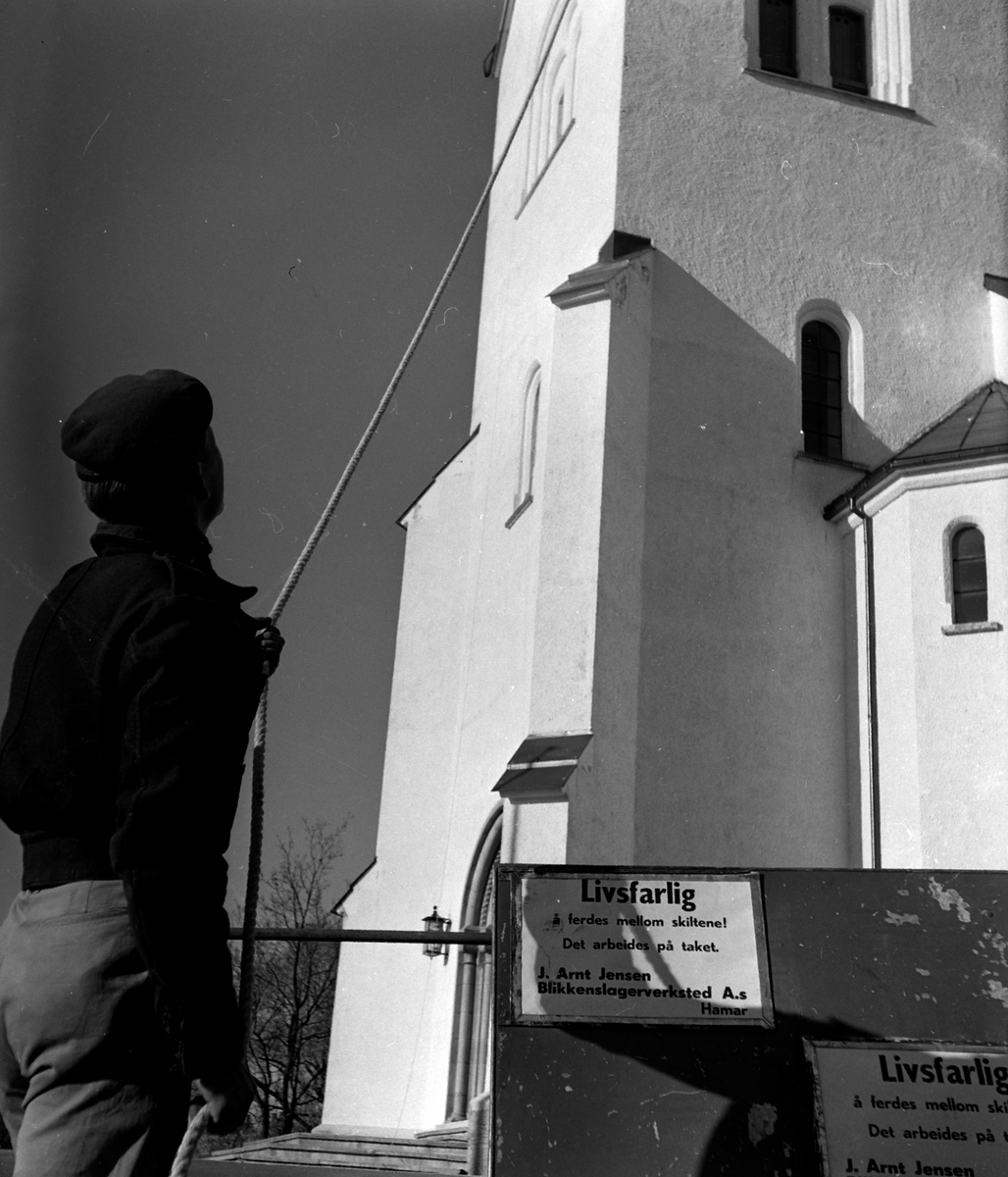 Adolf Skjegstad, HAMAR DOMKIRKE, REPARASJON AV KIRKETAK/SPIR. ARNT JENSEN BLIKKENSLAGERVERKSTED A. S, HAMAR.