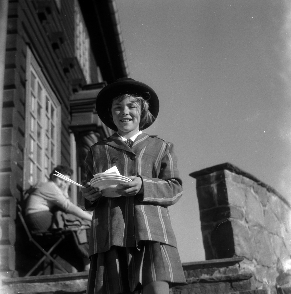 Adolf Skjegstad, Asbjørg Skjegstad.
