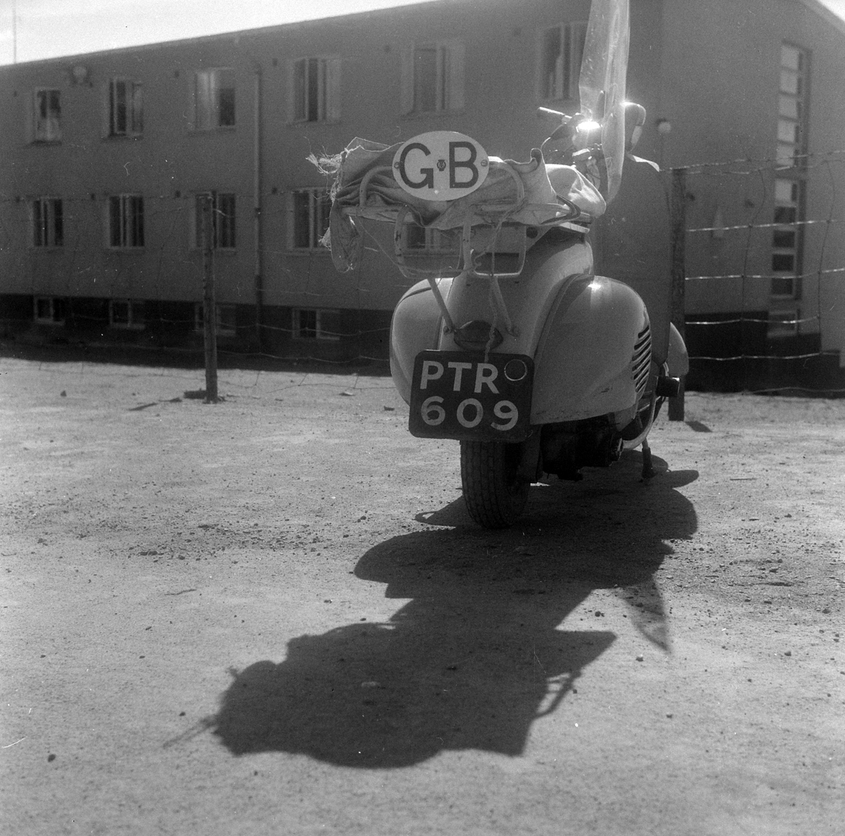Adolf Skjegstad, SCOOTER, ENGELSK REGISTRERT PTR 609. GB