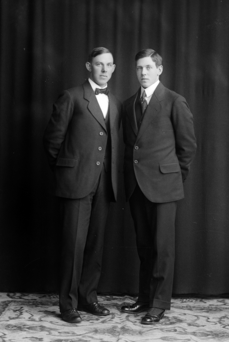 Christian Grundseth, HAGEN EYOLF + HAGEN NILS, GR: 2 MENN, 19105