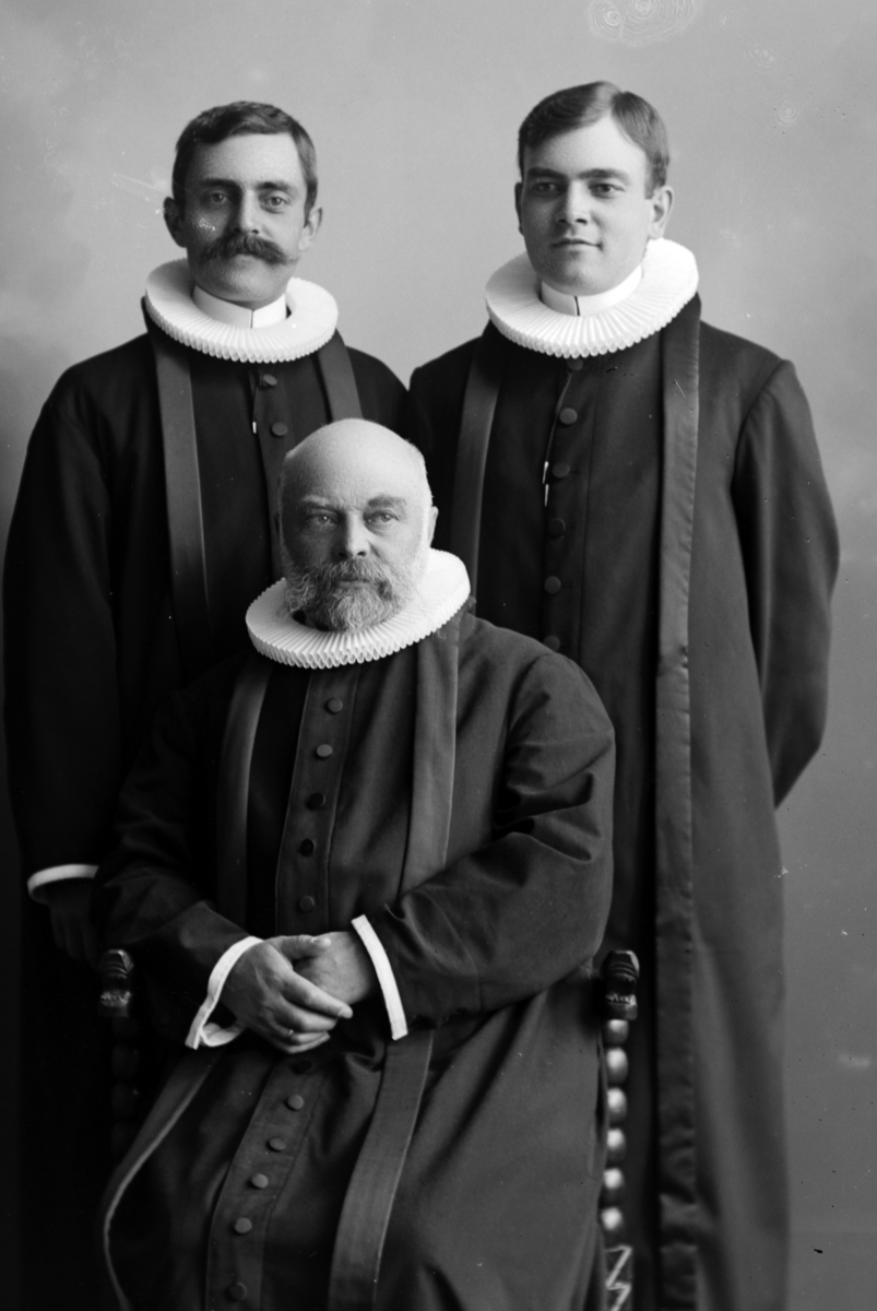 Christian Grundseth, WINSNES PASTOR, OTTESTAD, GR: 3 PRESTER, 12084