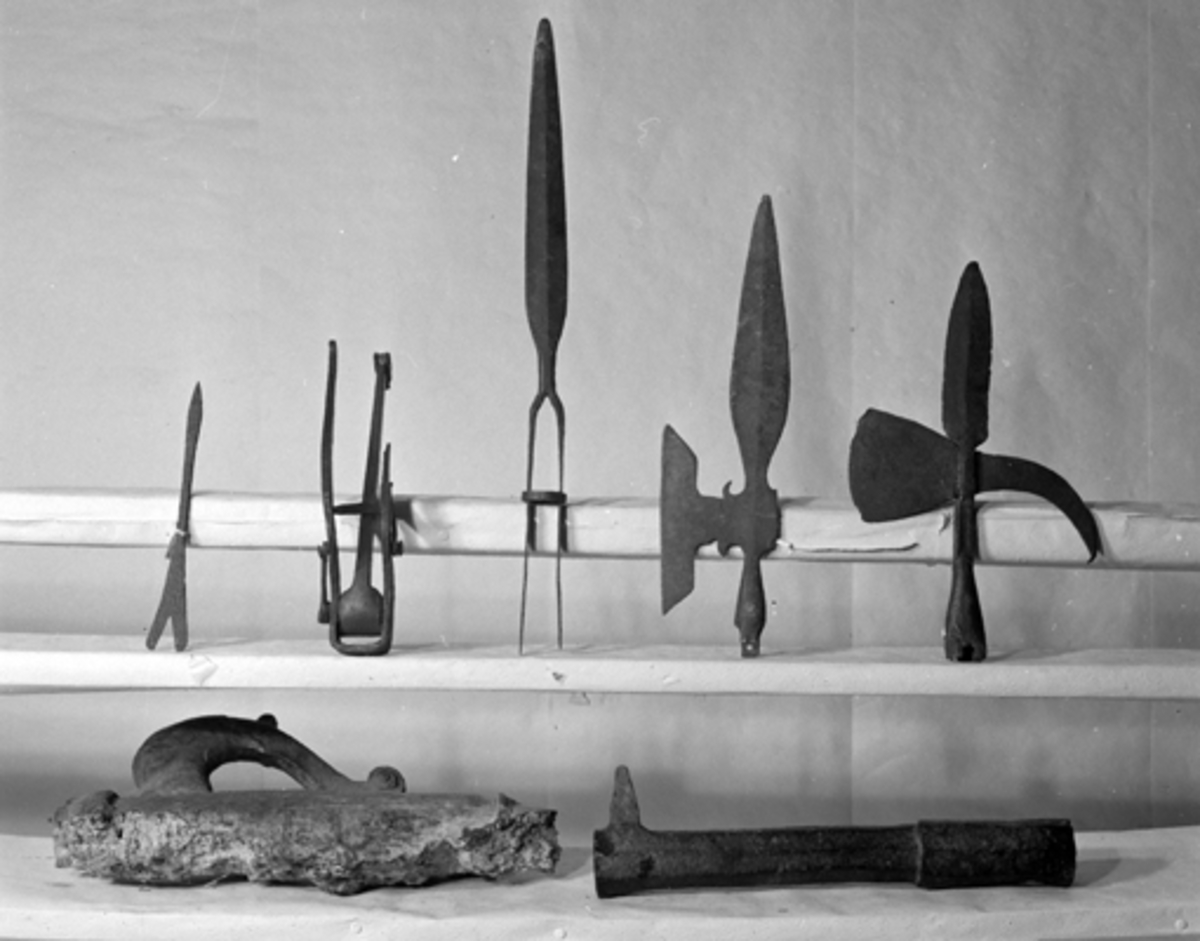 Toralv Bleken-Nilssen, Gjenstandfotografering, Opplandenes folkemuseums samling. (Hedmarksmuseet) OF. 671B. PIL. HEDM.