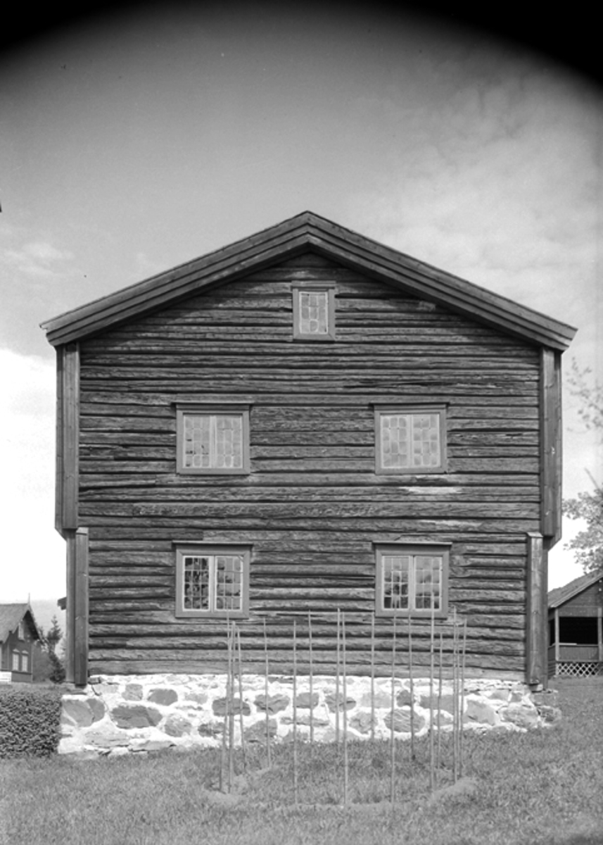 Anno Domkirkeodden, HDH. 11. SKØIENBYGNINGEN. EKSTR. GAVL. VESTVEGG.