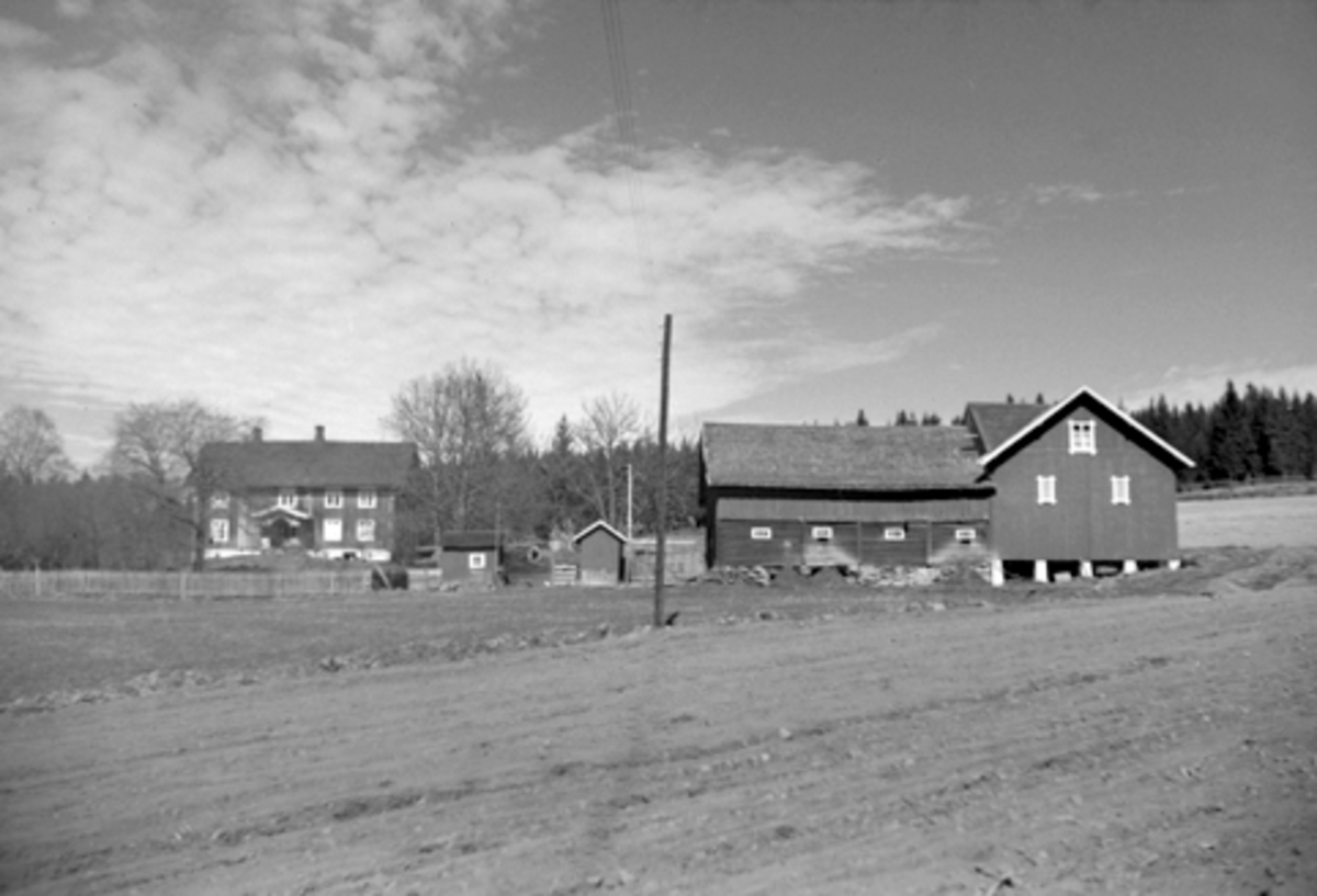 Toralv Bleken-Nilssen, TUN, BERG, NORDRE, FURNES, Ringsaker. FB1. 354, GNR. 254-4