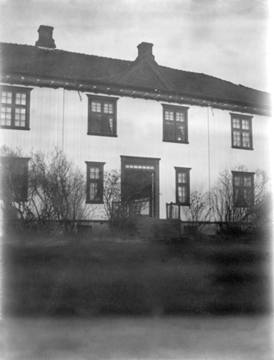 Anno Domkirkeodden, HOVEDBYGNING PÅ VESLE-REE, VESLE REE, STANGE. GLASSPLATE.