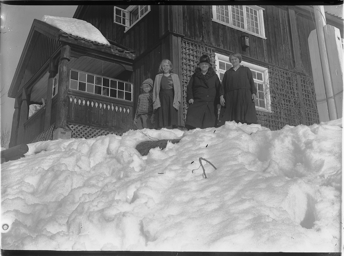 Mikkel Sveinhaug, BAARDSEETBAKKEN, GRUPPE 4 UKJENTE.