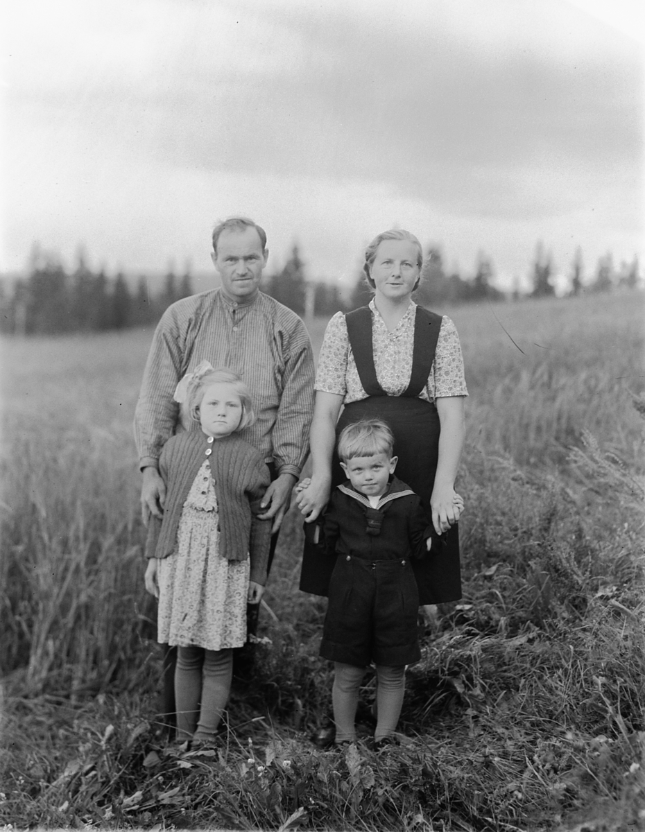 Håkon Prestkværn, FAMILIE, GRUPPE 4, DAHL.