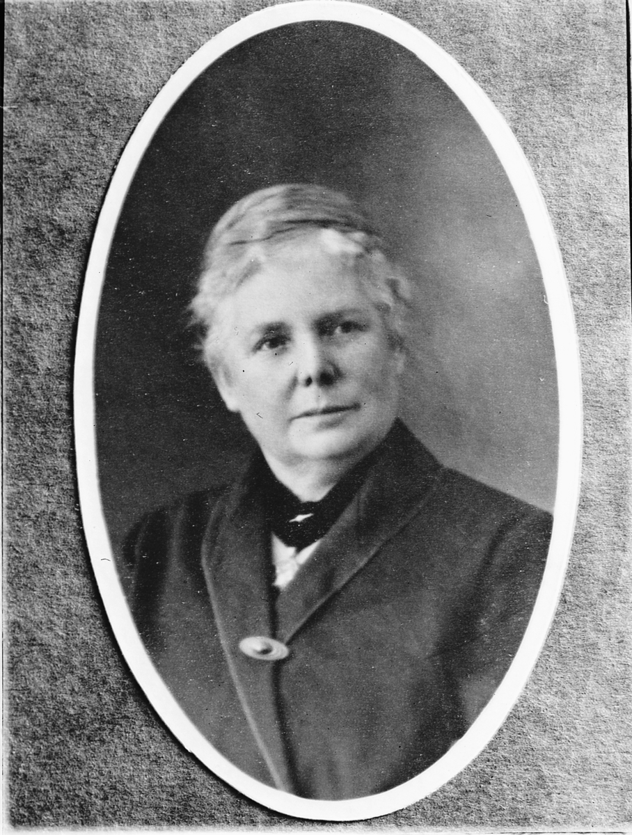 Håkon Prestkværn, PORTRETT KVINNE, BESTILT VED ODDMUND SØRLI.